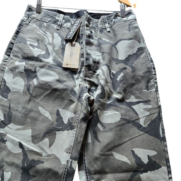 2 Pairs ASTRONOMY Camo Pants Size 32 Republic Of Couture - Picture 4 of 7